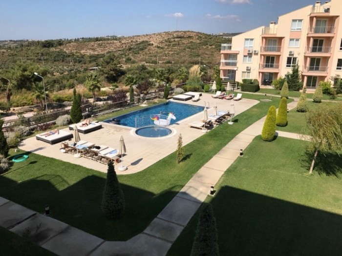 КВАРТИРА 1+1 В GOLF & SPA RESORT В КУШАДАСЫ.