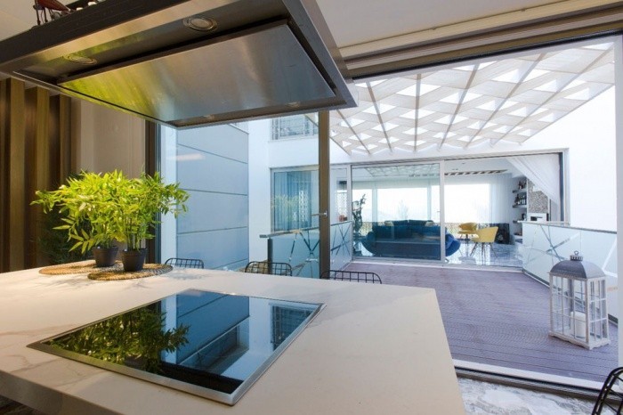 РОСКОШНАЯ ОТДЕЛЬНАЯ ВИЛЛА В ЦЕНТРЕ КУШАДАСЫ.