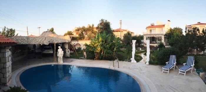 Luxury Villa With Private Pool in Alacati Cesme