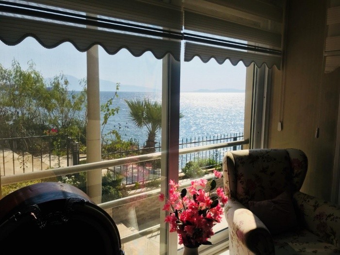 ОТДЕЛЬНАЯ ВИЛЛА ВОЗЛЕ МОРЯ В КУШАДАСЫ.