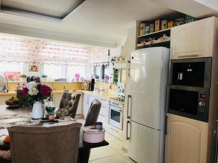 ОТДЕЛЬНАЯ ВИЛЛА ВОЗЛЕ МОРЯ В КУШАДАСЫ.