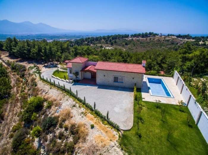 23.500 sqm Farm Villa in Sogucak Kusadasi