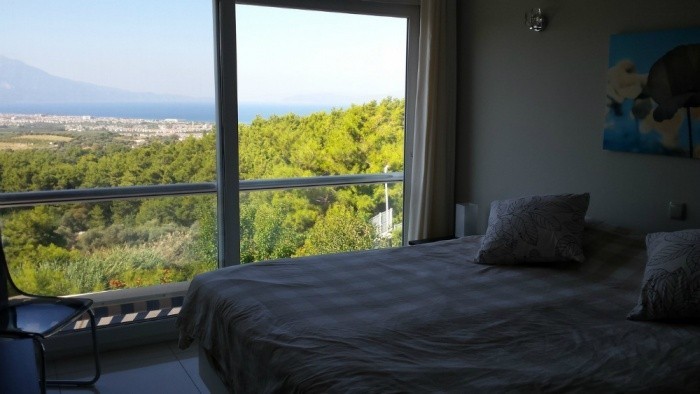 ОТДЕЛЬНАЯ ВИЛЛА С ВИДОМ НА МОРЕ И ЧАСТНЫМ БАССЕЙНОМ В КУШАДАСЫ.