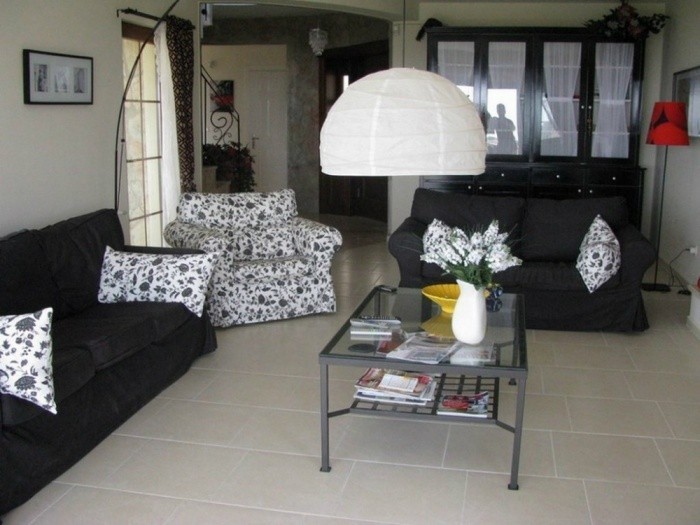 РОСКОШНАЯ ОТДЕЛЬНАЯ ВИЛЛА С ЧАСТНЫМ БАССЕЙНОМ В КУШАДАСЫ.