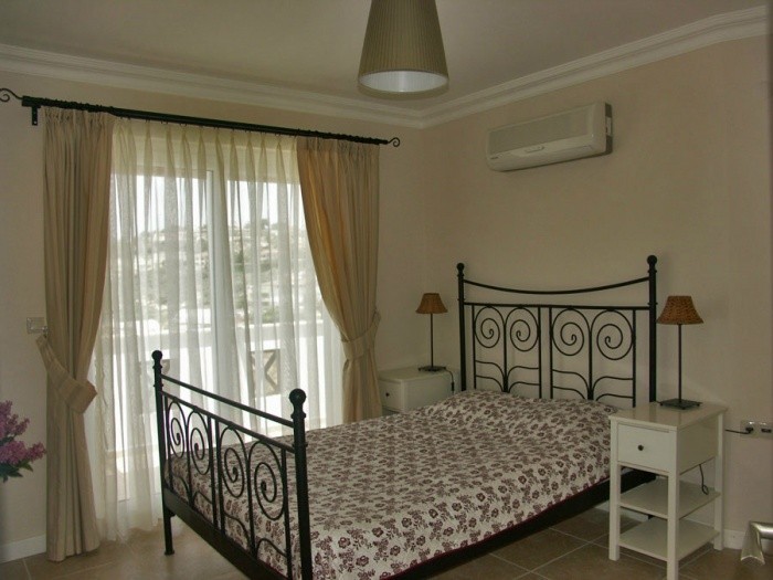 ОТДЕЛЬНАЯ ВИЛЛА С ВИДОМ НА МОРЕ В КУШАДАСЫ.