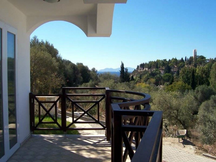 ОТДЕЛЬНАЯ ВИЛЛА С ВИДОМ НА МОРЕ В КУШАДАСЫ.