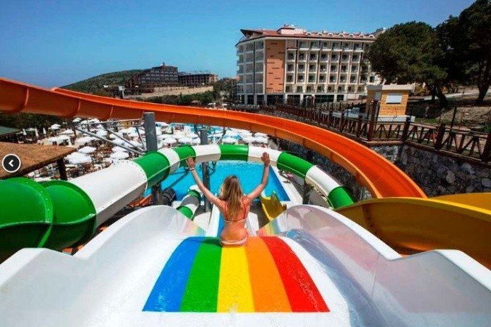 Luxury Fully Furnished 1 Bedroomed Apartment in Ramada Resort Kusadasi