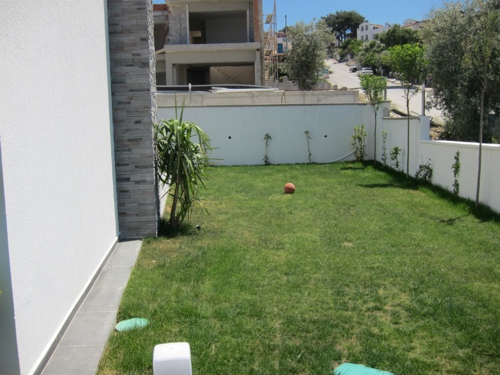 Luxury Detached Villa With Private Pool Kusadasi