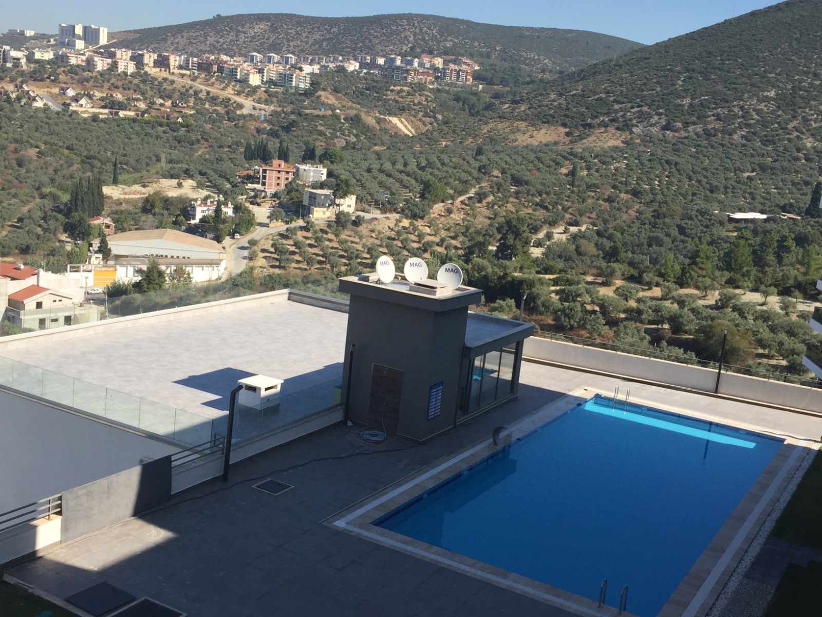 НОВАЯ КВАРТИРА 3+1 В КУШАДАСЫ.