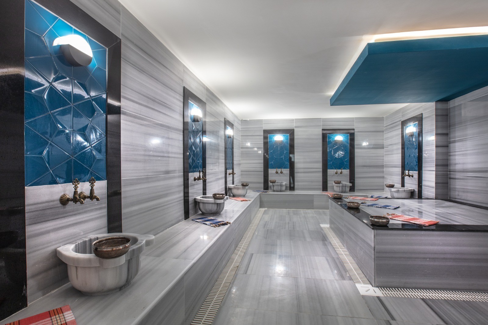 НОВАЯ КВАРТИРА 3+1 В КУШАДАСЫ.