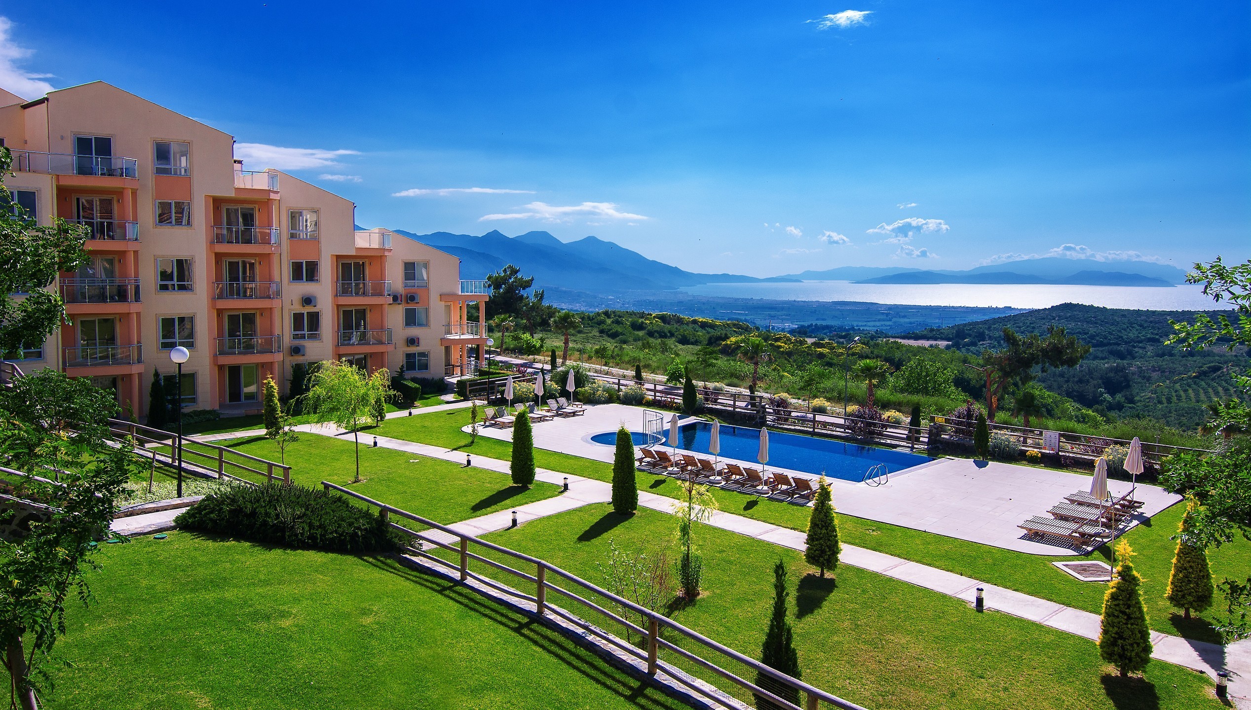 944  sqm Private Plot to Build a Detached Luxury Villa in Golf&Spa Resort Kusadasi
