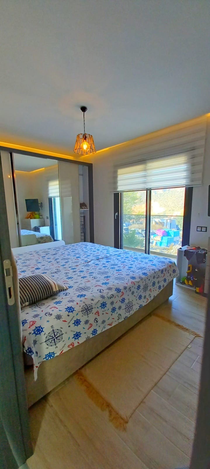 ОТДЕЛЬНАЯ ВИЛЛА С ЧАСТНЫМ БАССЕЙНОМ В ЦЕНТРЕ ГОРОДА КУШАДАСЫ.