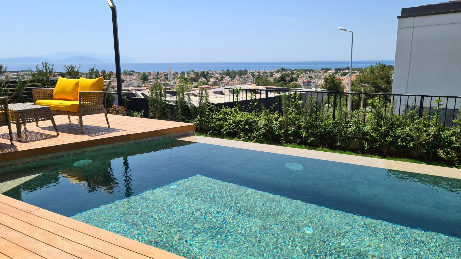 FULLY FURNISHED SEA VIEWED NEW LUXURIOUS VILLA WITH PRIVATE POOL