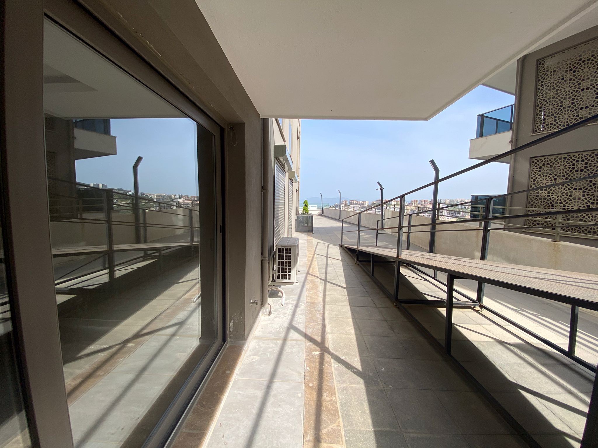 НОВАЯ КВАРТИРА 2+1 В КУШАДАСЫ.