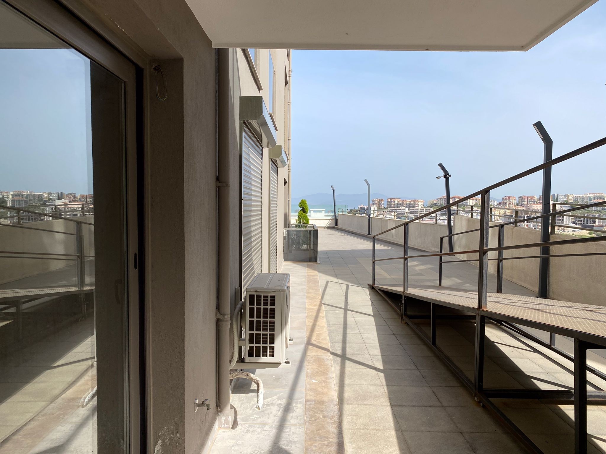 НОВАЯ КВАРТИРА 2+1 В КУШАДАСЫ.