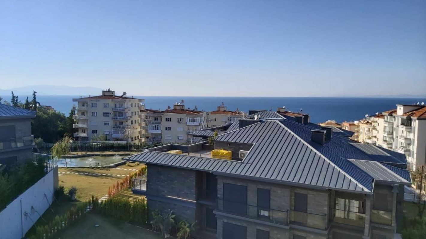 NATURAL STONE ARCHITECTURE 1 BEDROOM RESIDENCE WITH NICE SEAVIEW AT MARINA LOCATION