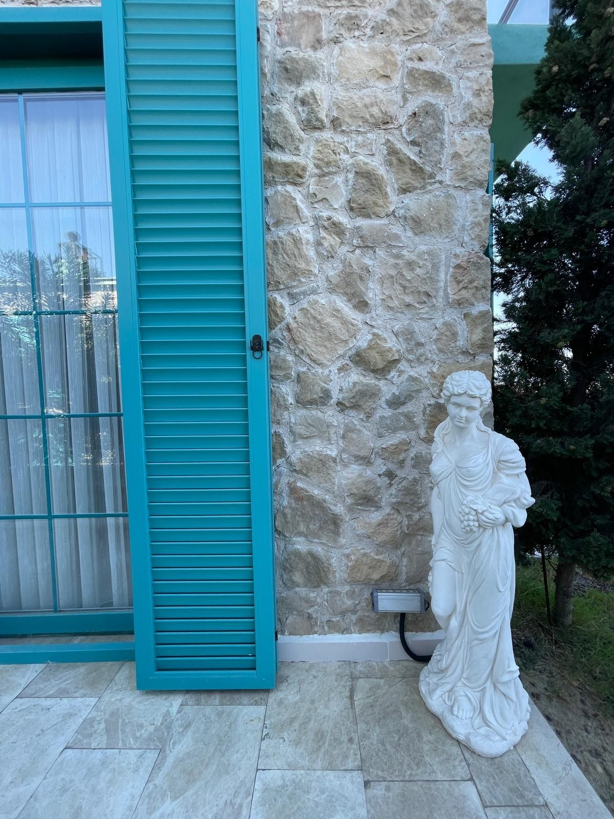 KUSADASI MARINA GARDEN FLOOR LUX FULLY FURNISHED BRAND NEW RESIDENCE