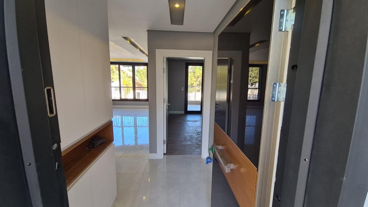 LAST OPPORTUNITIES NOT TO MISS LADIES BEACH RESIDENCE 2 BEDROOM