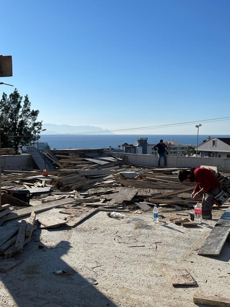 КВАРТИРА РЯДОМ С ПЛЯЖЕМ В КУШАДАСЫ.