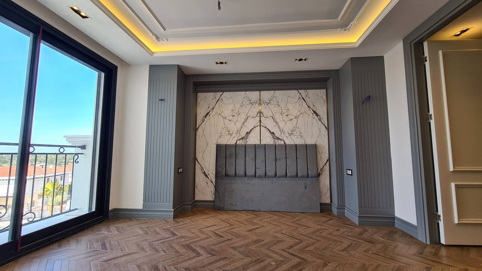 4 Bedroom Brand New Detached Villas for Sale in Kusadasi