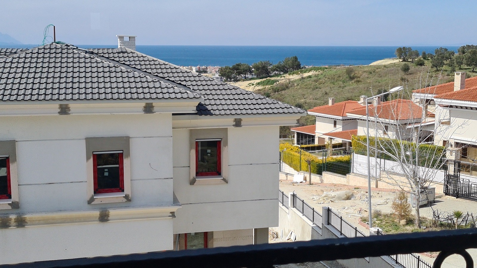 4 Bedroom Brand New Detached Villas for Sale in Kusadasi