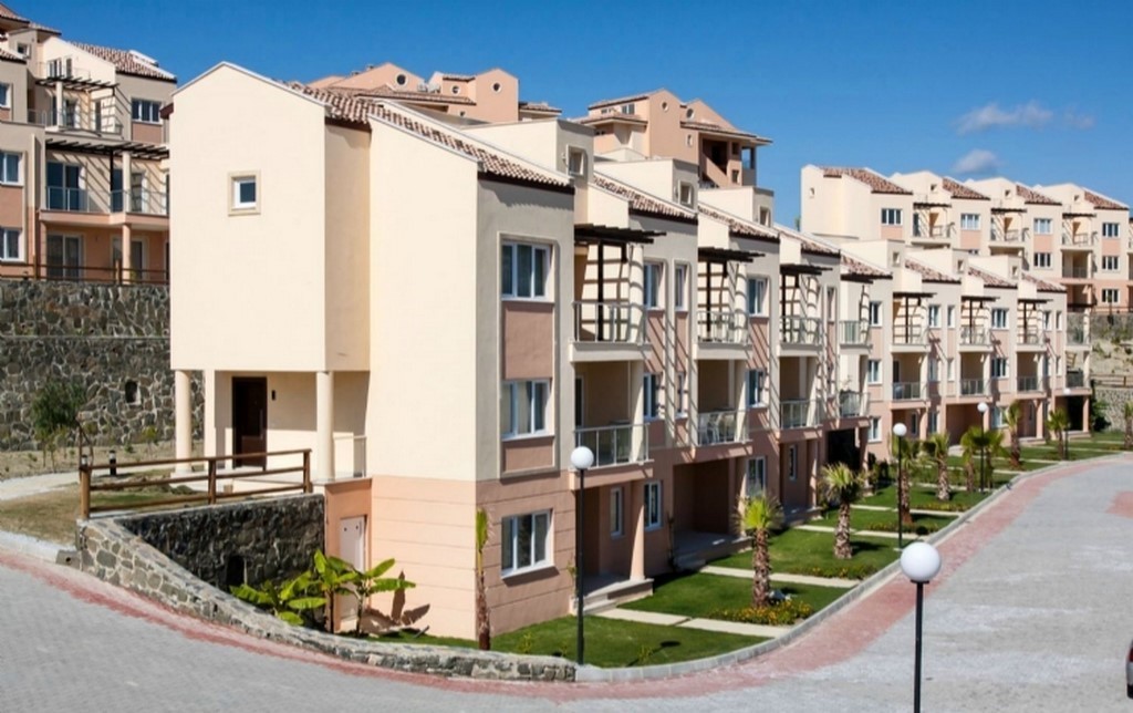 КВАРТИРА 1+1 В GOLF & SPA RESORT В КУШАДАСЫ.