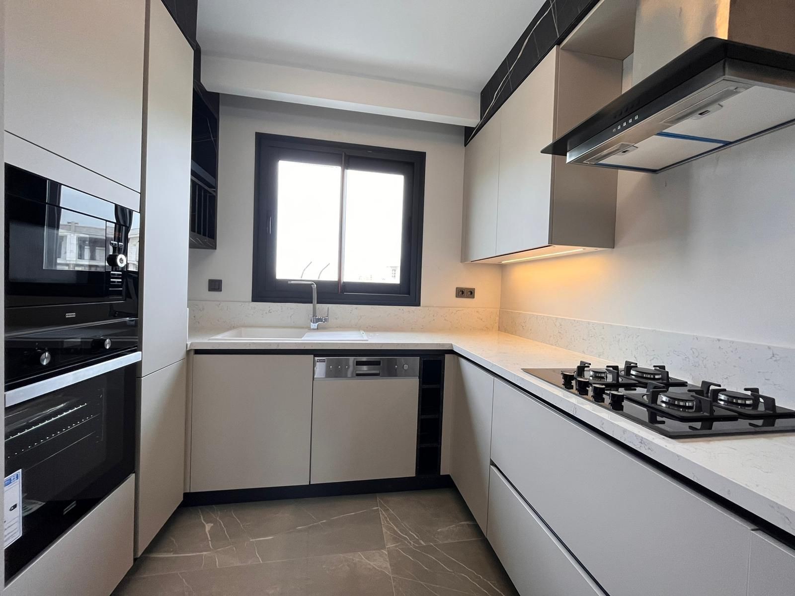 ЭЛИТНЫЕ СТРОЯЩИЕСЯ КВАРТИРЫ 2+1 В КУШАДАСЫ.