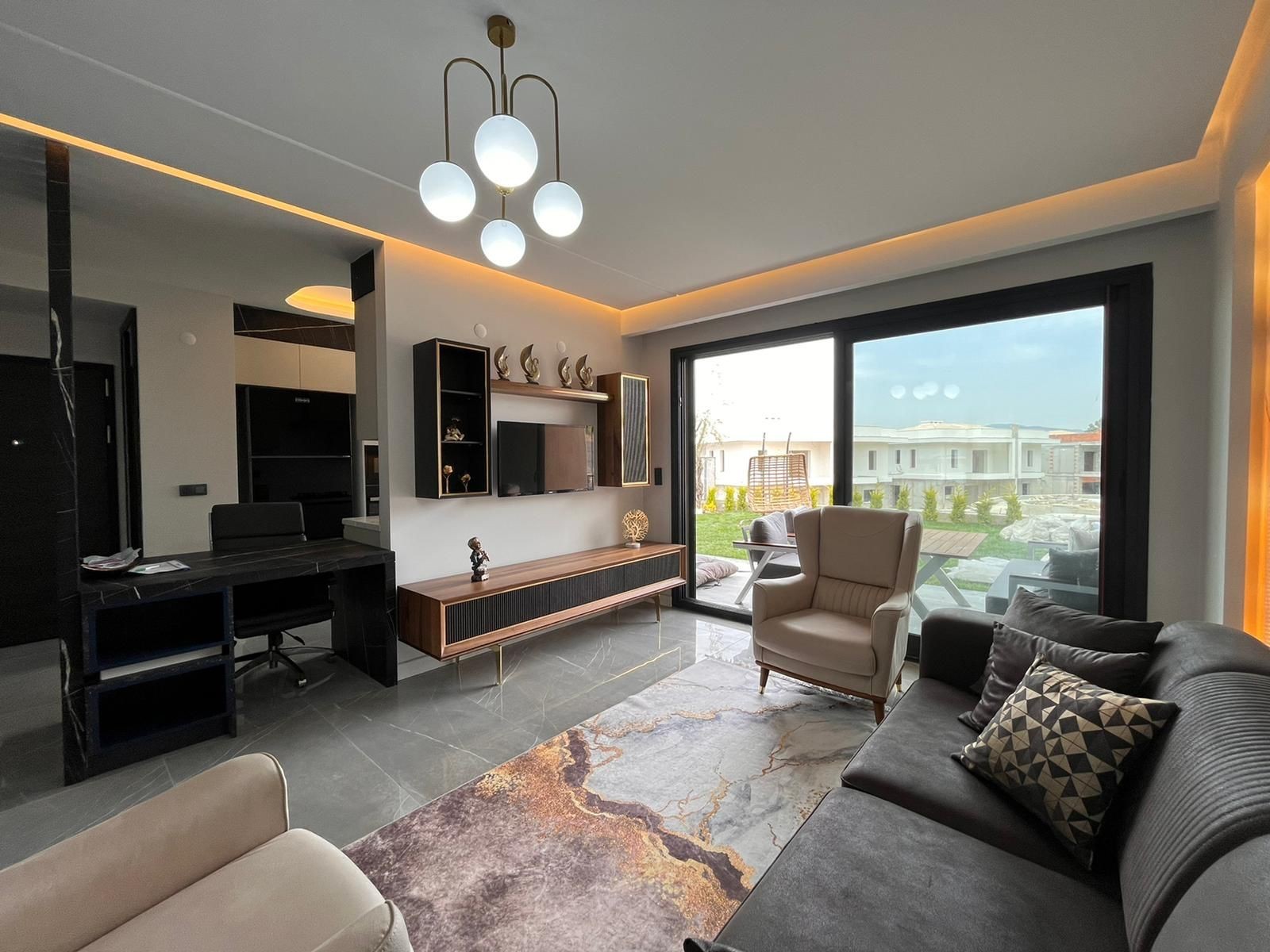 ЭЛИТНЫЕ СТРОЯЩИЕСЯ КВАРТИРЫ 2+1 В КУШАДАСЫ.