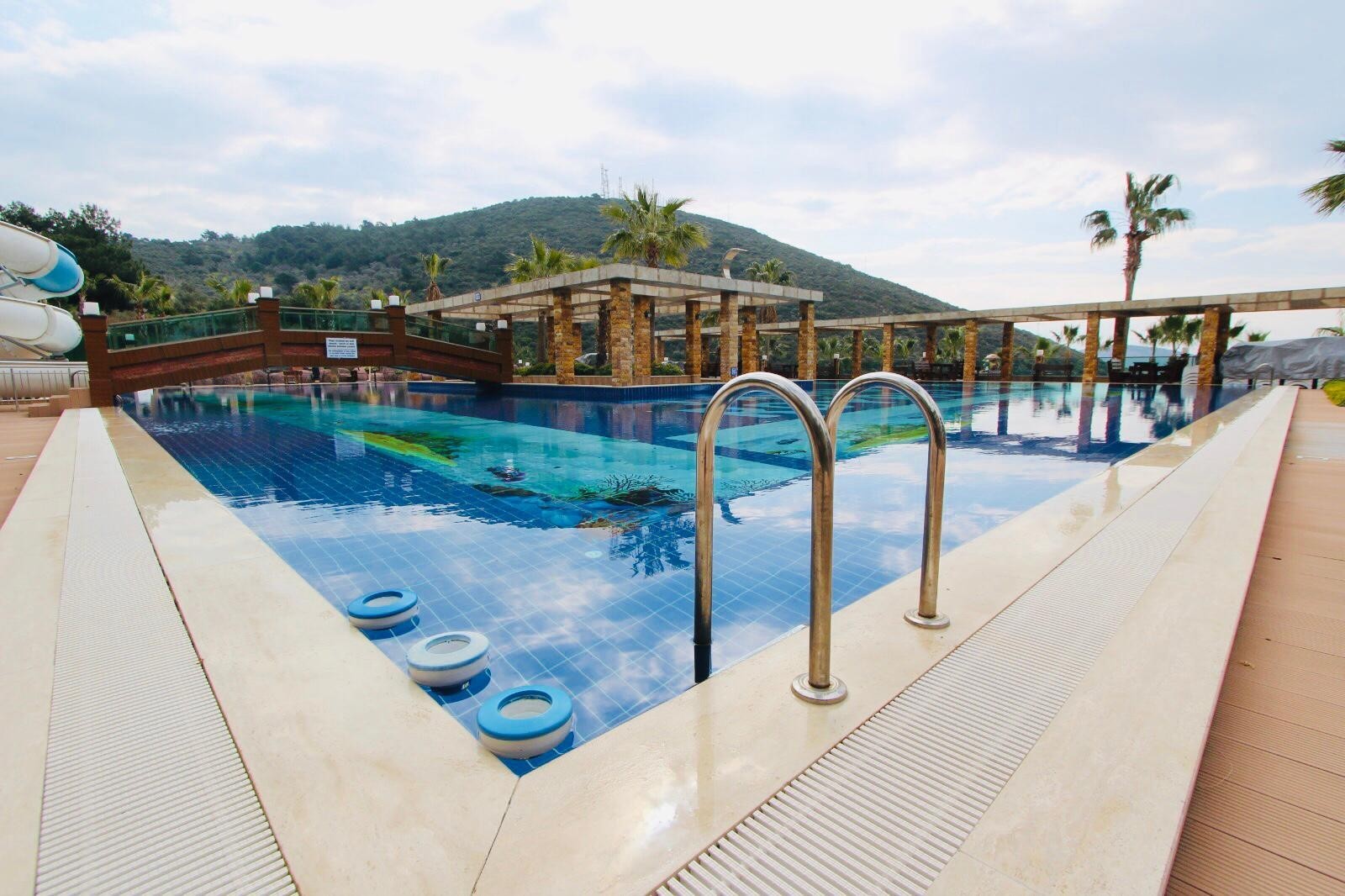 4 Bed 250m2  Apartment in Trend Royal Residence Kusadasi for Sale