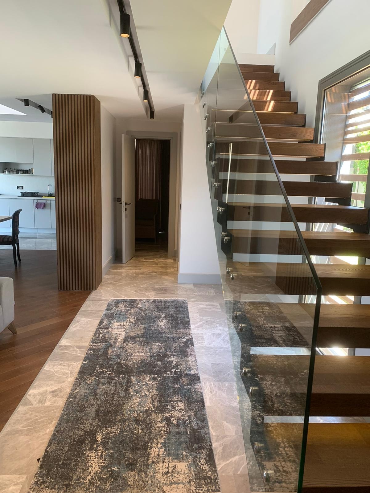 FULLY FURNISHED SEA VIEWED NEW LUXURIOUS VILLA WITH PRIVATE POOL