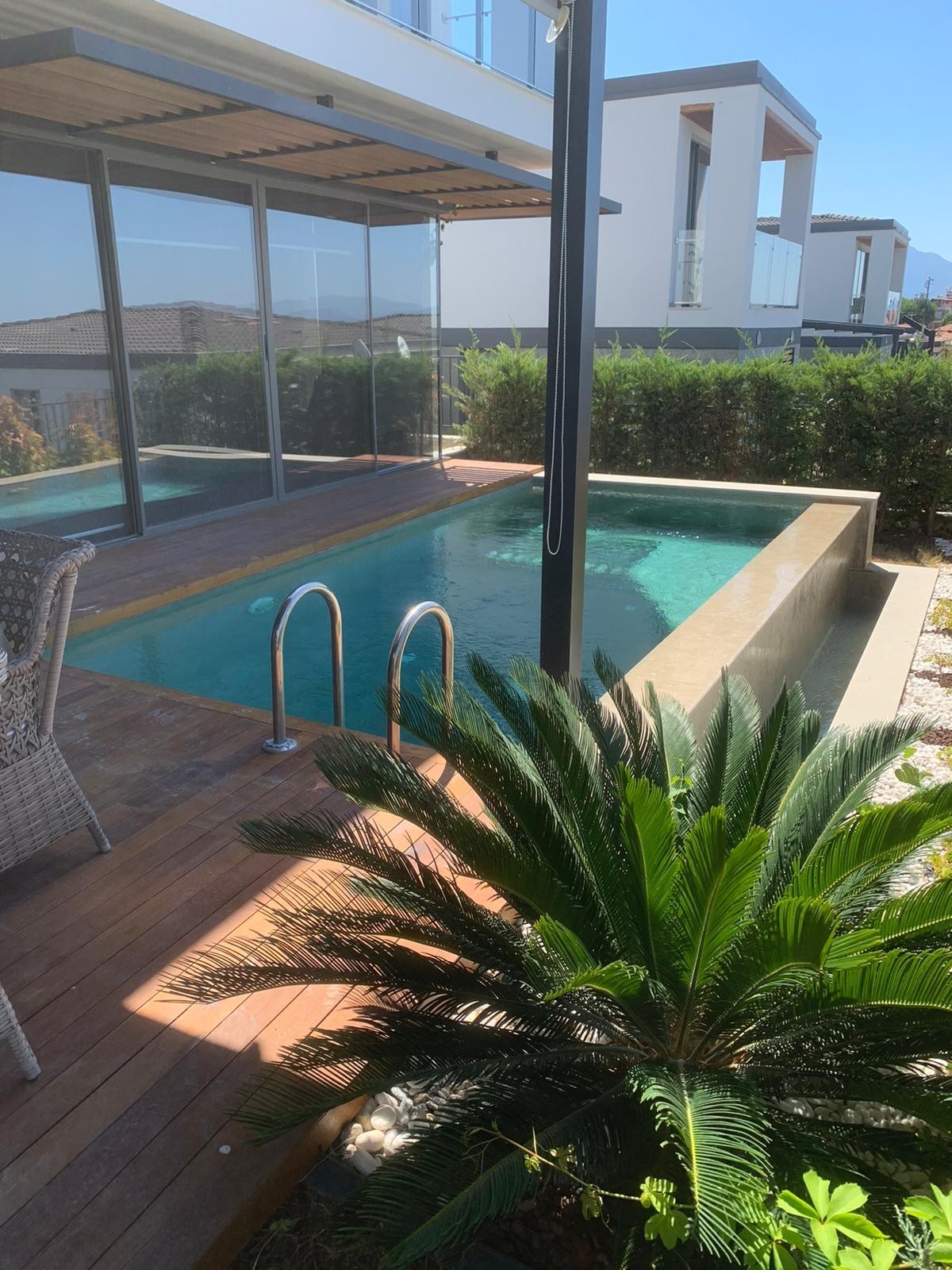 FULLY FURNISHED SEA VIEWED NEW LUXURIOUS VILLA WITH PRIVATE POOL