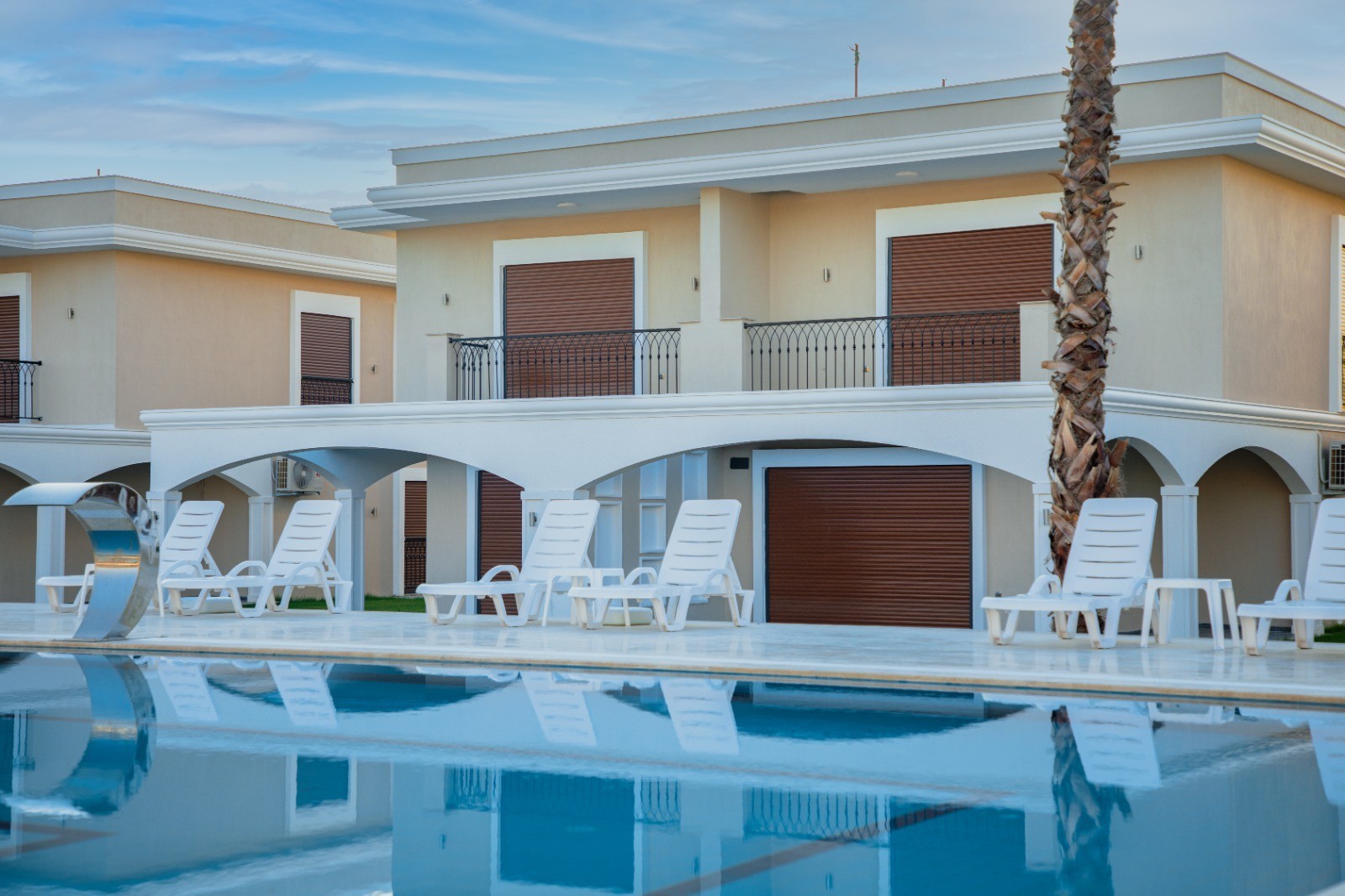 Beachfront Brand New 4 Bed 3 Bath Villas in Kusadasi Long Beach for Sale Prime Location