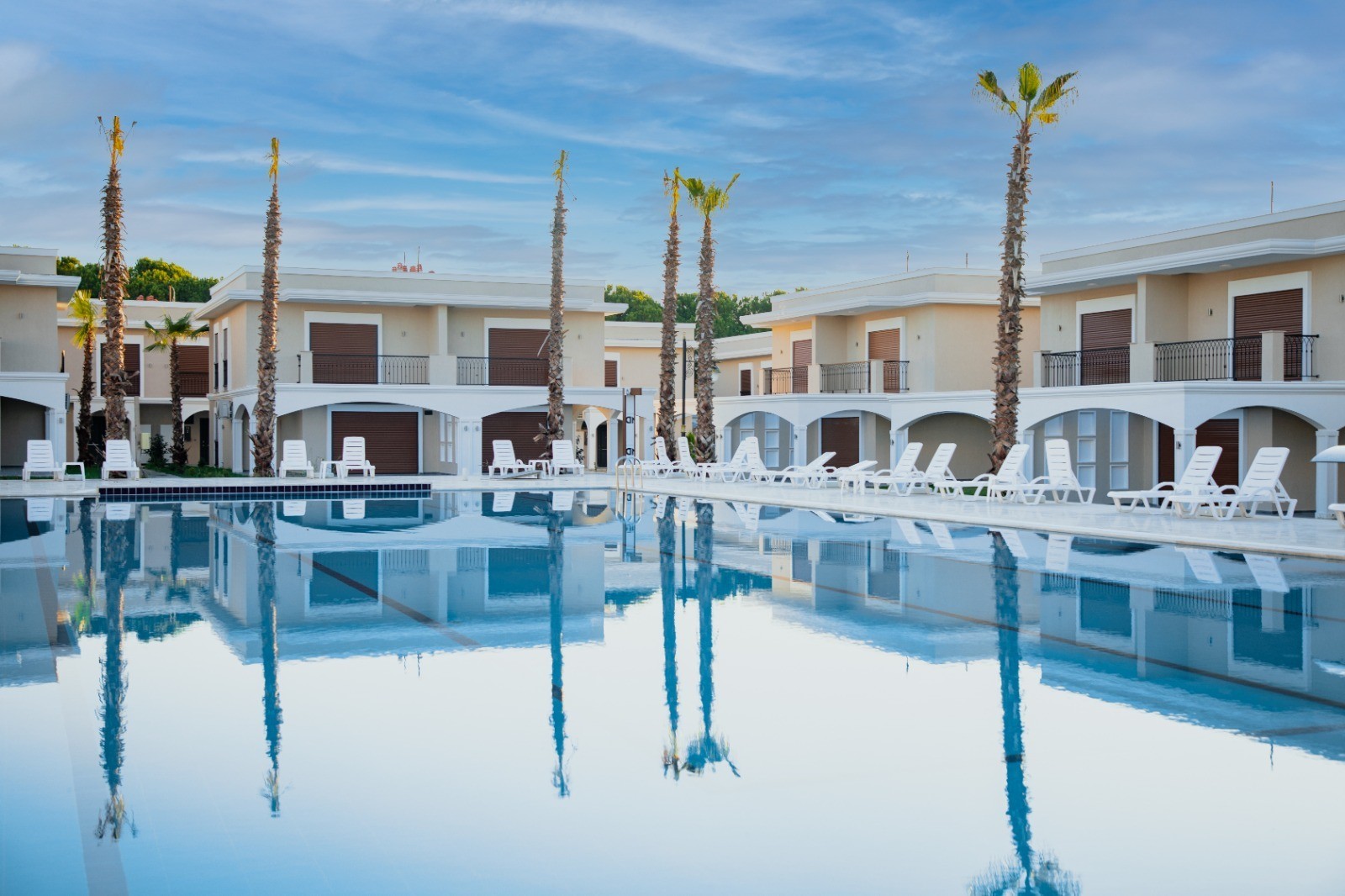 Beachfront Brand New 4 Bed 3 Bath Villas in Kusadasi Long Beach for Sale Prime Location