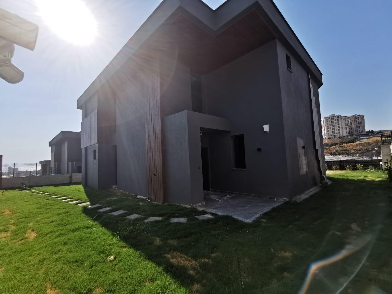 ELEGANT VILLA FOR SALE IN KUSADASI