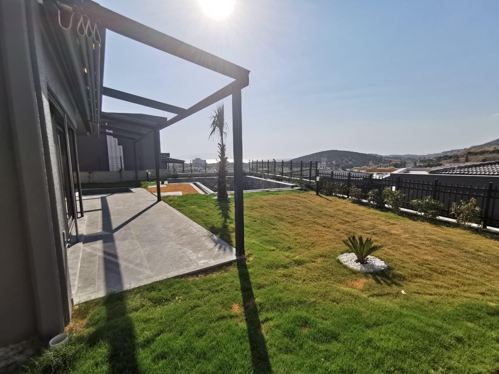 ELEGANT VILLA FOR SALE IN KUSADASI