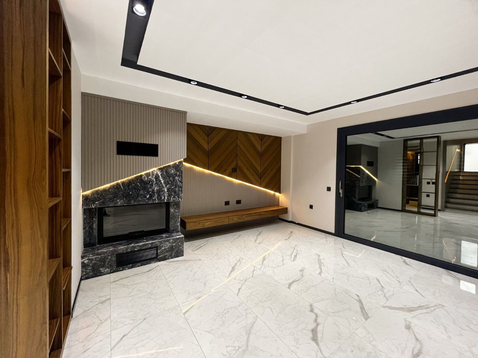 LUX PREMIUM QUALITY PRIVA VILLA'S IN TOWN CLOSE TO THE MALL & SEASIDE KUSADASİ