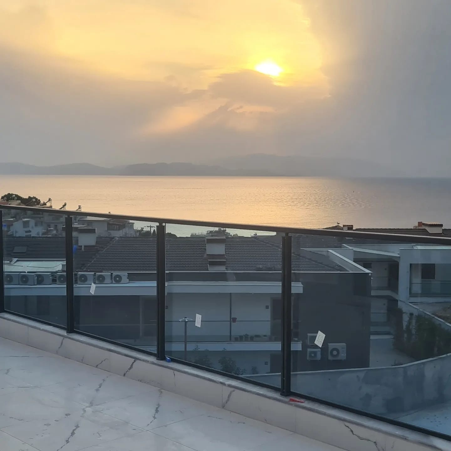 LADIES BEACH BRAND NEW  LUX RESIDENCE PROJECT CLOSE TO THE BEACH