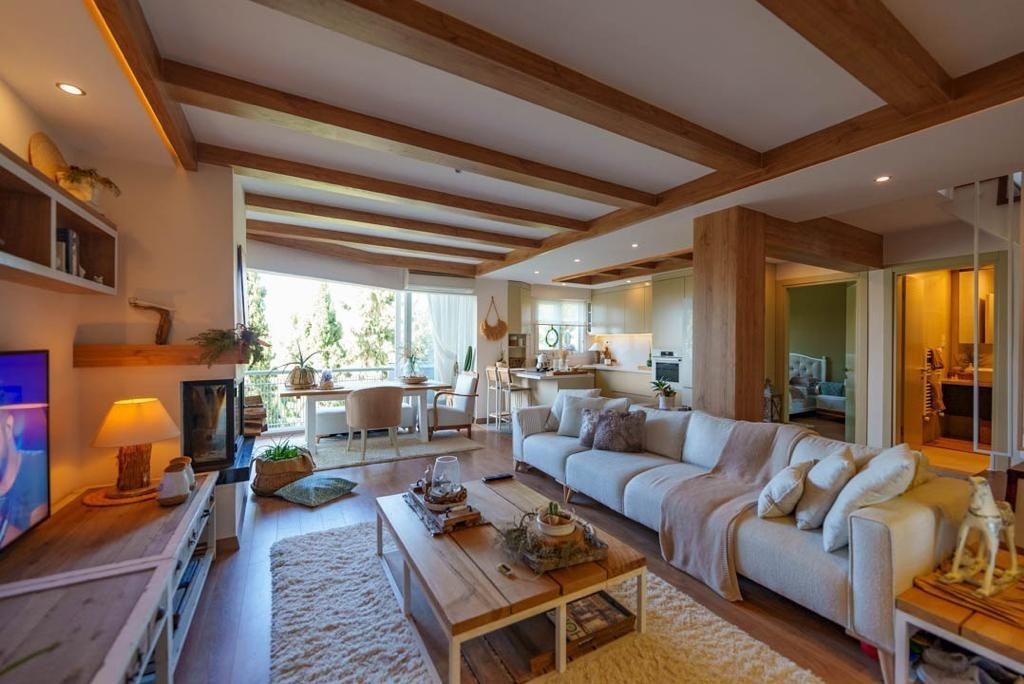 КВАРТИРА С ВИДОМ НА МОРЕ В ЦЕНТРЕ ГОРОДА КУШАДАСЫ.