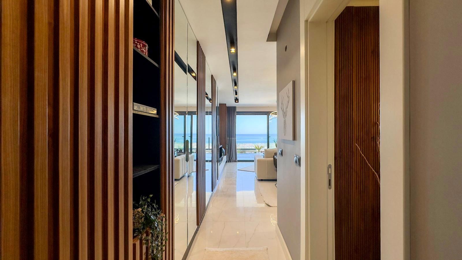 РОСКОШНЫЕ ВИЛЛЫ С ВИДОМ НА МОРЕ НА ПРОДАЖУ В КУШАДАСЫ.