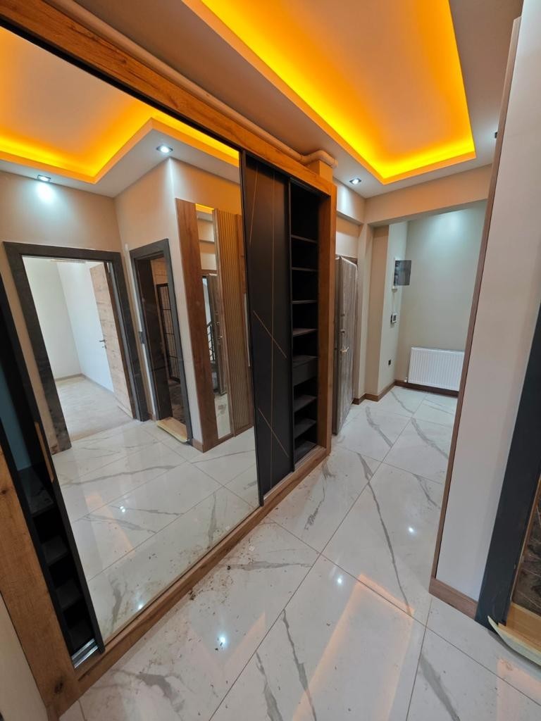 ПРОСТОРНАЯ КВАРТИРА 3+1 НА ПРОДАЖУ В КУШАДАСЫ.