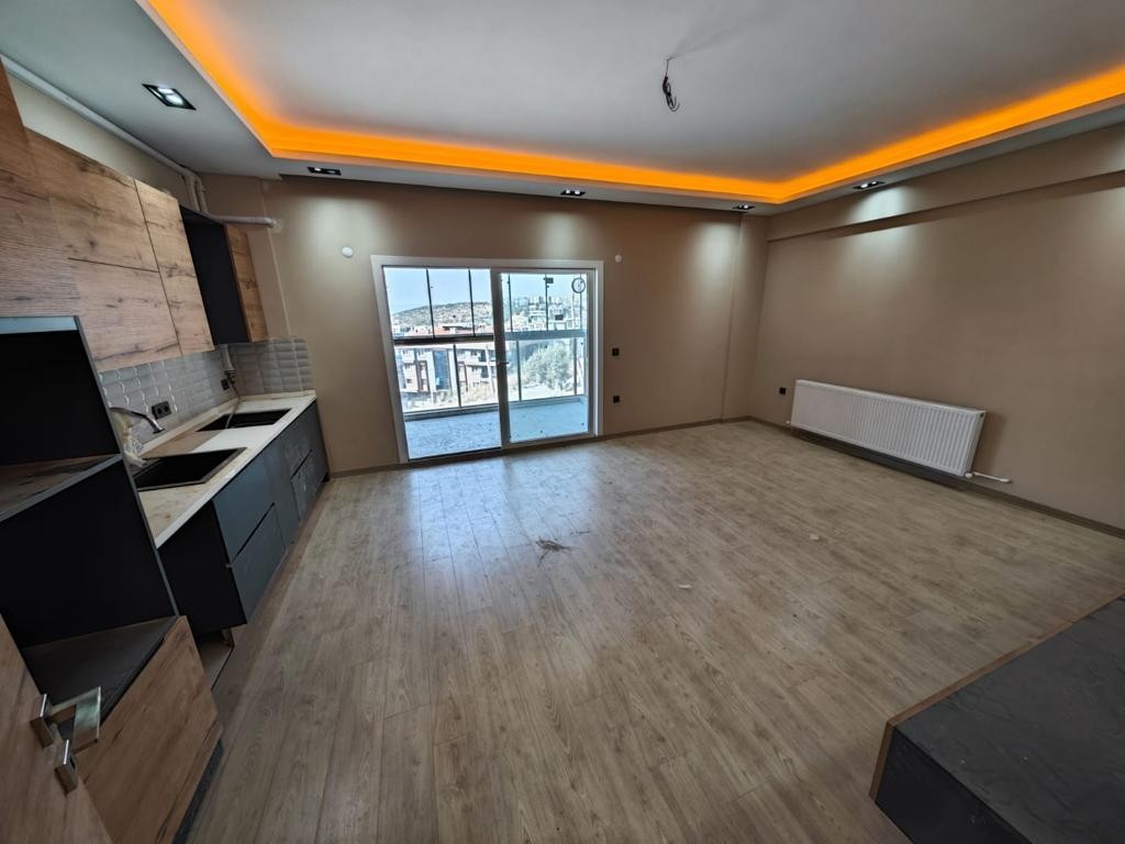 ПРОСТОРНАЯ КВАРТИРА 3+1 НА ПРОДАЖУ В КУШАДАСЫ.