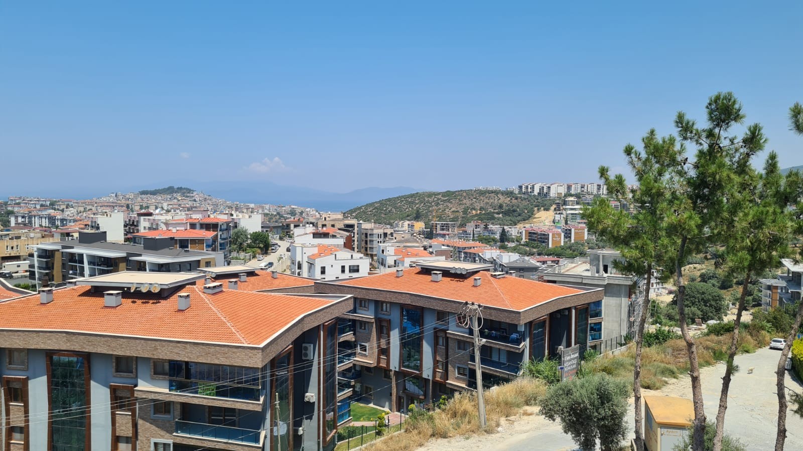 ПРОСТОРНАЯ КВАРТИРА 3+1 НА ПРОДАЖУ В КУШАДАСЫ.