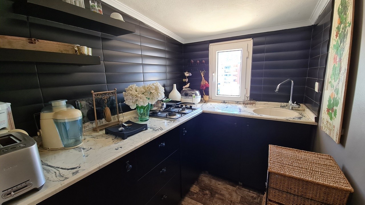 ДВУХУРОВНЕВАЯ КВАРТИРА С ВИДОМ НА МОРЕ НА ПРОДАЖУ В КУШАДАСЫ.