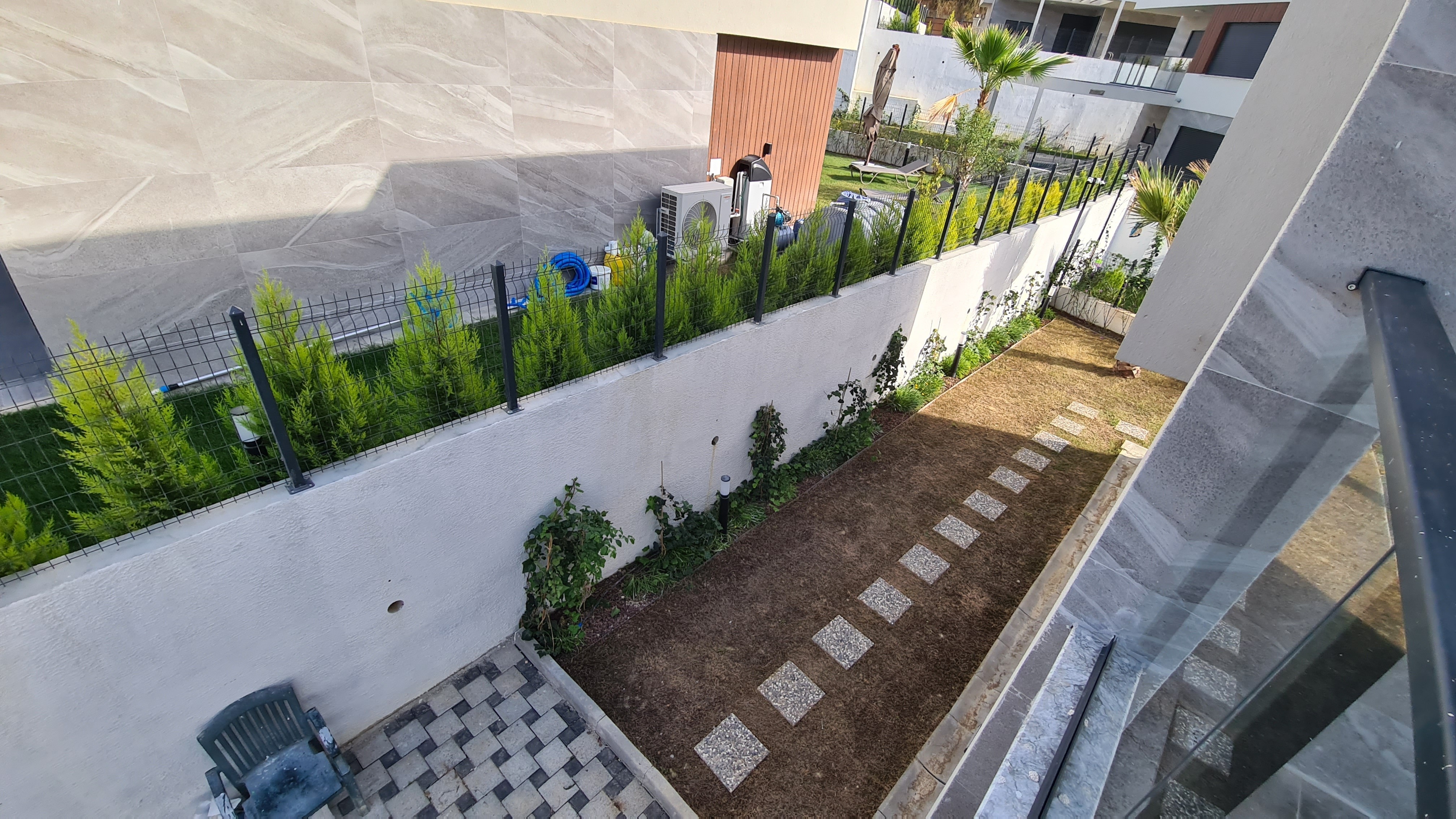 ОТДЕЛЬНАЯ ВИЛЛА С ЧАСТНЫМ БАССЕЙНОМ В КУШАДАСЫ.