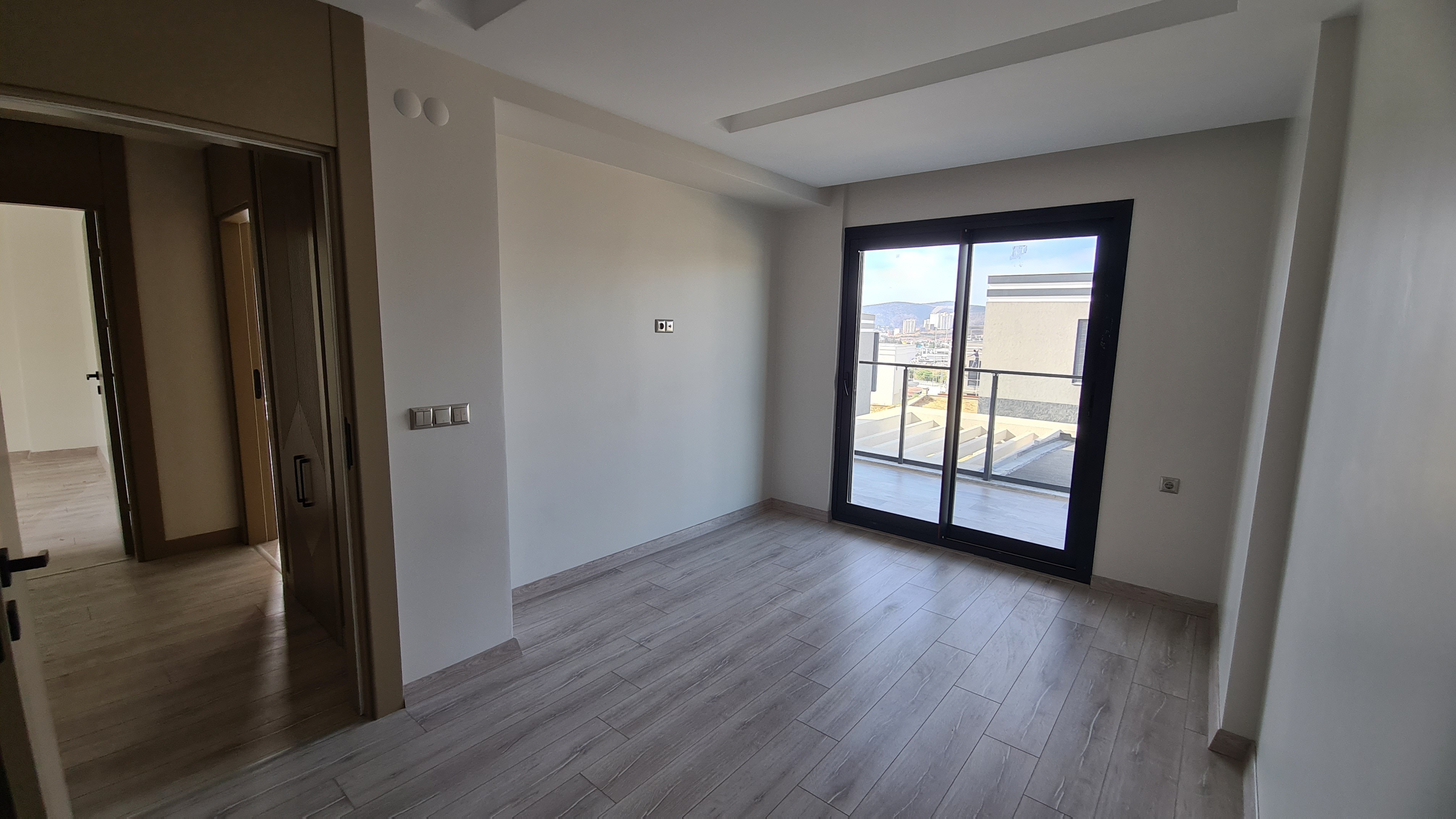 ОТДЕЛЬНАЯ ВИЛЛА С ЧАСТНЫМ БАССЕЙНОМ В КУШАДАСЫ.