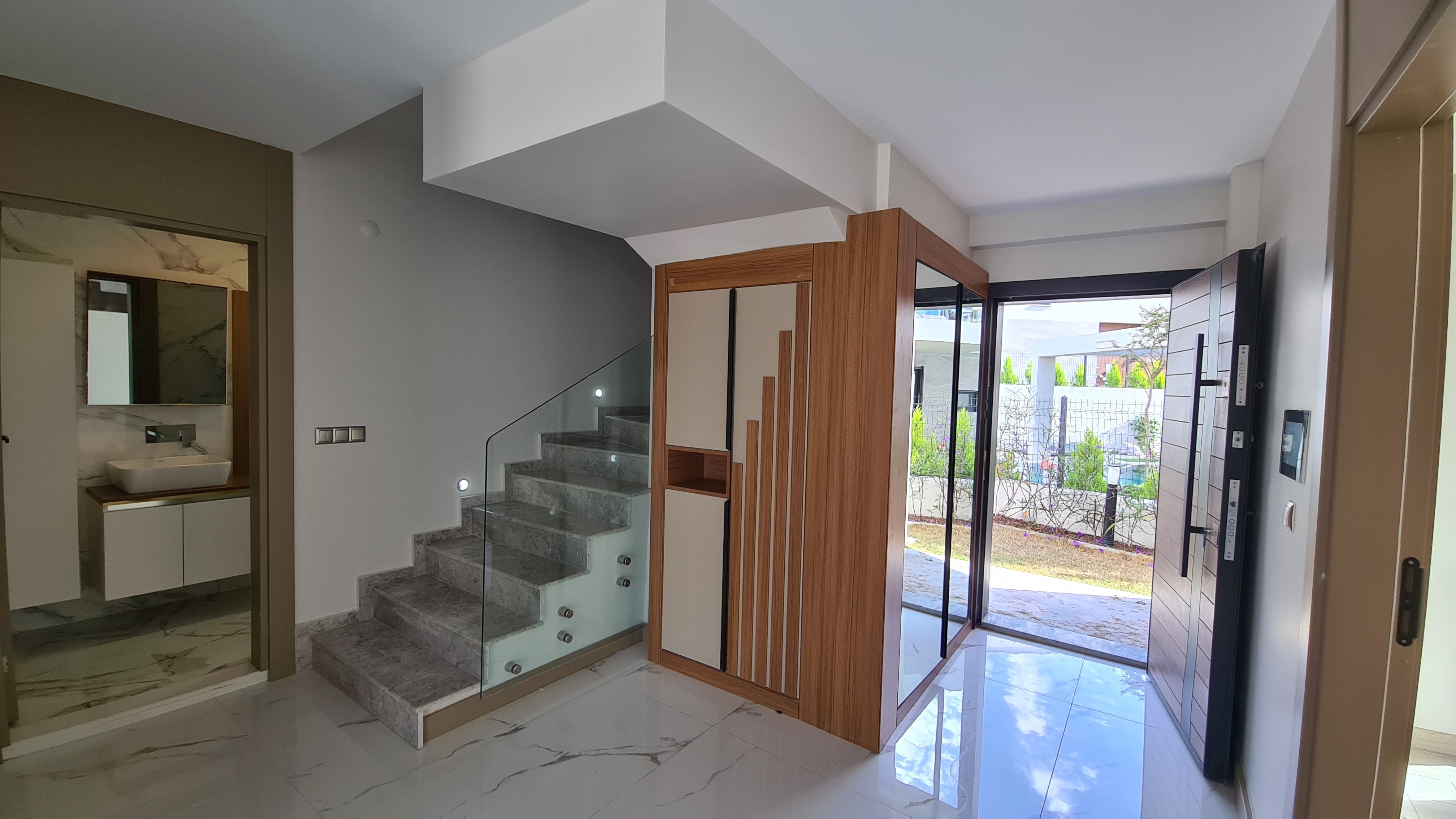 ОТДЕЛЬНАЯ ВИЛЛА С ЧАСТНЫМ БАССЕЙНОМ В КУШАДАСЫ.