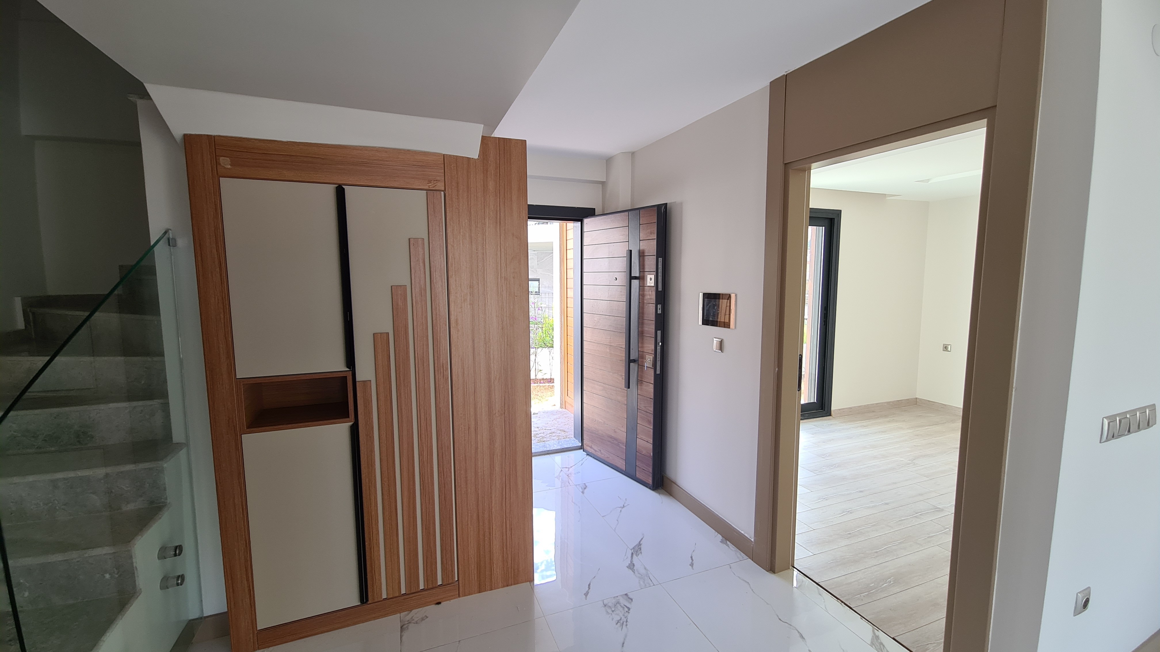 ОТДЕЛЬНАЯ ВИЛЛА С ЧАСТНЫМ БАССЕЙНОМ В КУШАДАСЫ.