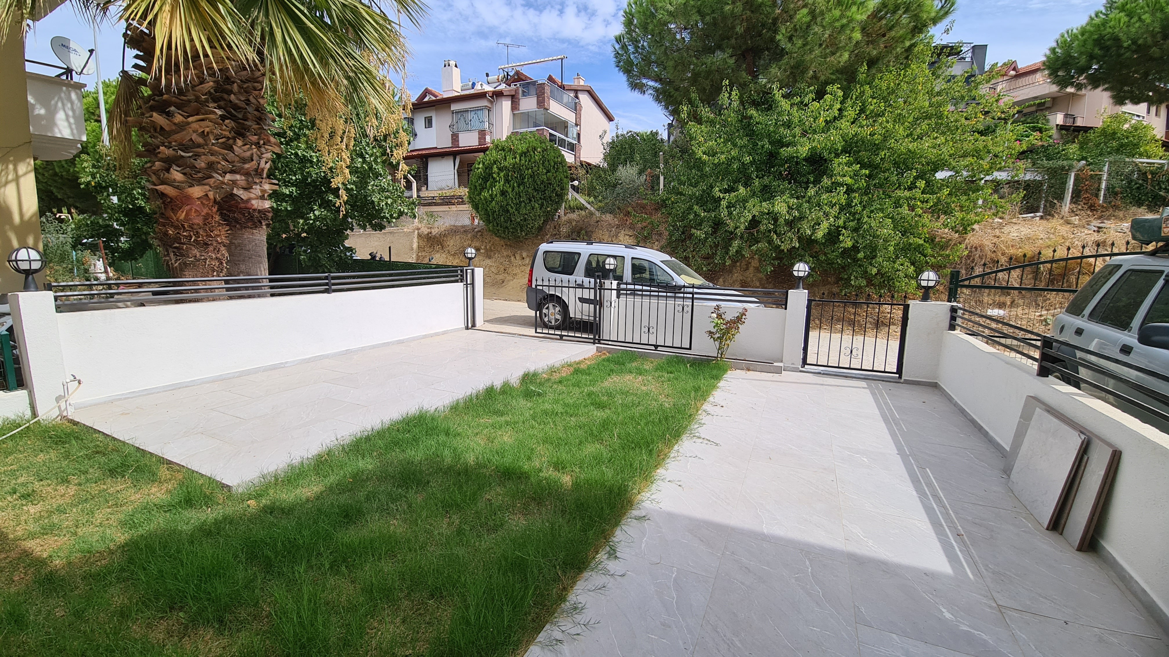 Opportunity Villa in the Marina