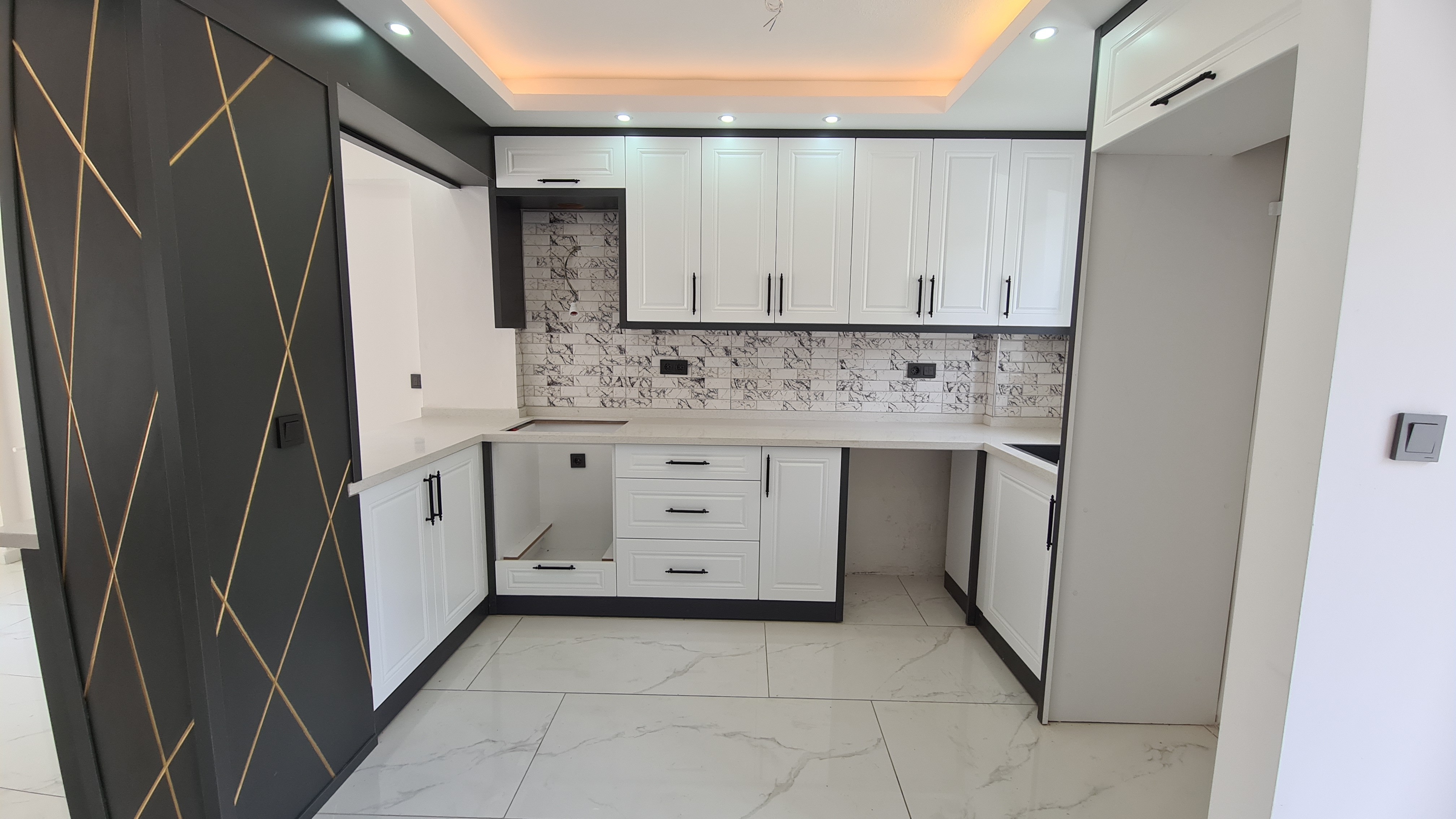 Opportunity Villa in the Marina