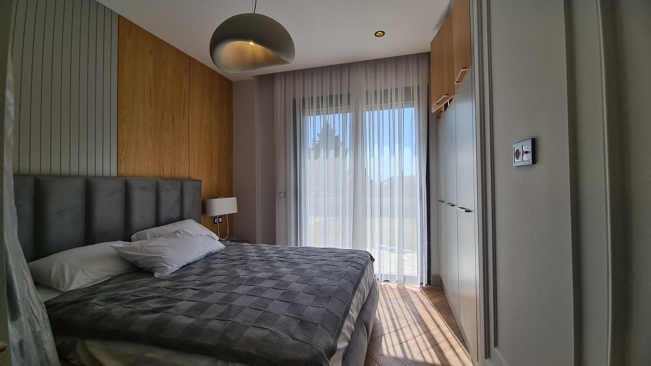 ОТДЕЛЬНАЯ ВИЛЛА С ВИДОМ НА МОРЕ В КУШАДАСЫ.